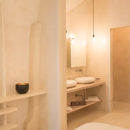 The Dream Santorini Oia