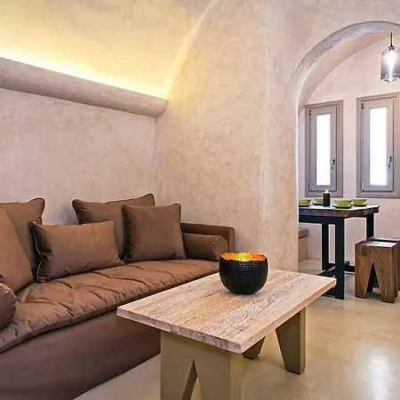 The Dream Santorini Oia